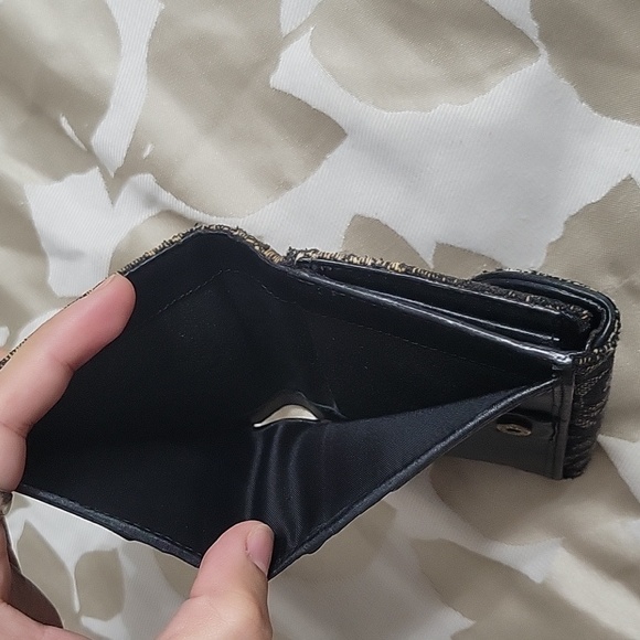 Christian Dior Compact Saddle Wallet - Picture 4 of 11